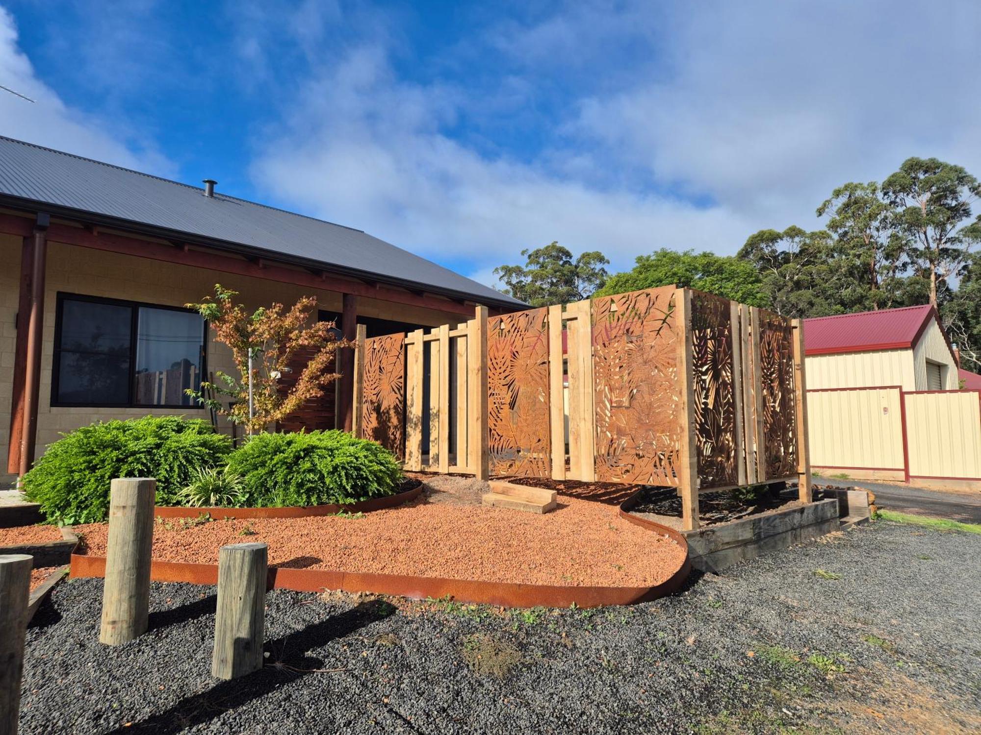 Pemberton Japanese Garden Studio 2025 Winner Travellers Award Buitenkant foto